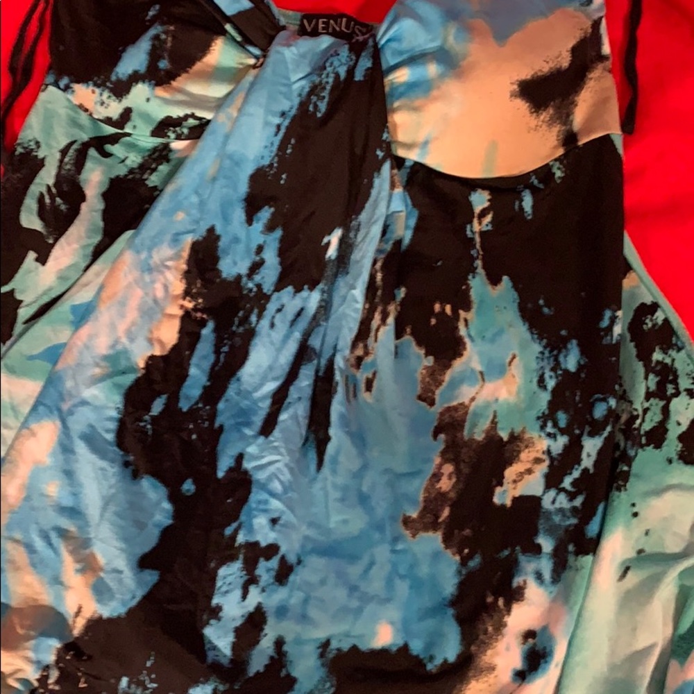 Venus strapless blouse